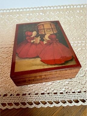 Vintage Reuge Swiss Music Box Santa Notte Christmas Carolers Wood Box
